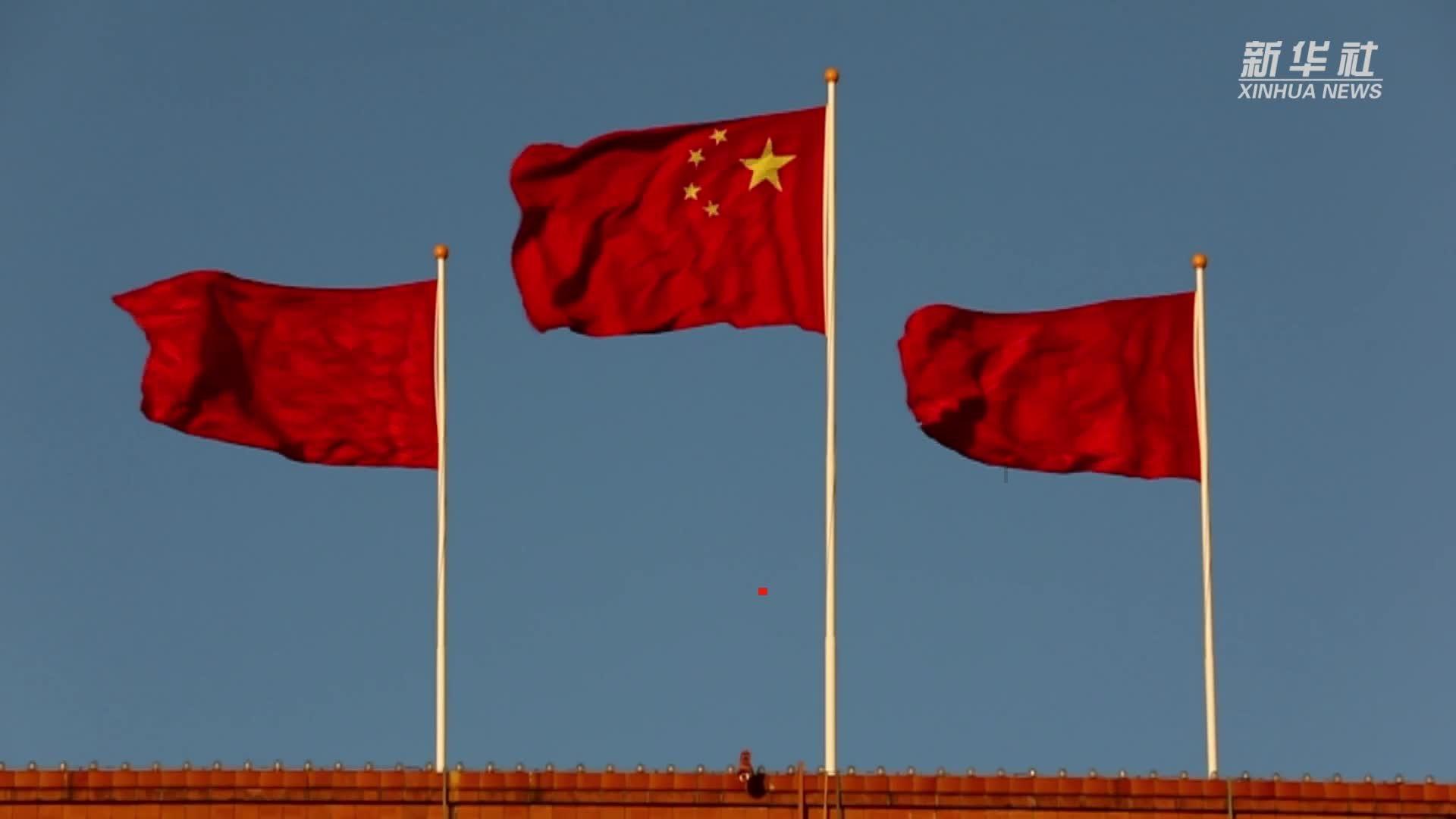 仙气满满！45岁颜丹晨，如人间仙子般的绝美，真正的人间尤物引人倾慕！