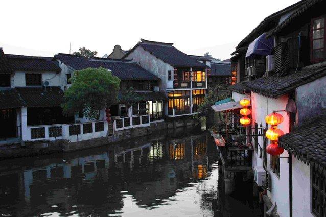本周迎节前春运火车票售票高峰 哈尔滨方向部分列车候补排队已满